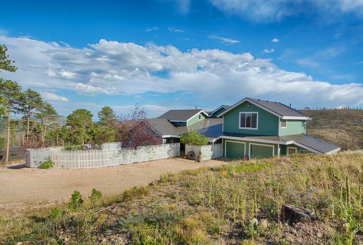 Mountain Home on 32-acres For Sale near Ft Collins